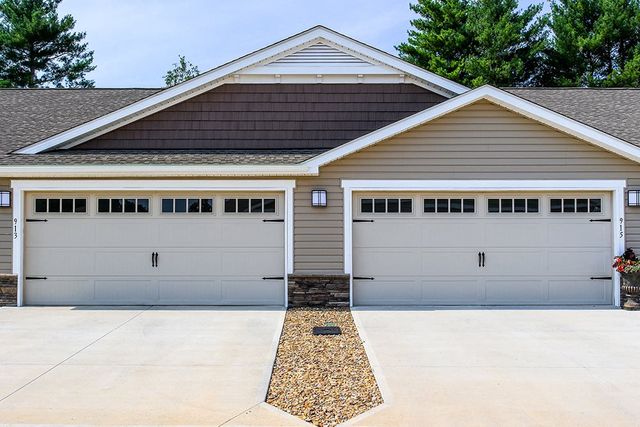 266 Crossmanor Dr #74, Greer, SC 29650