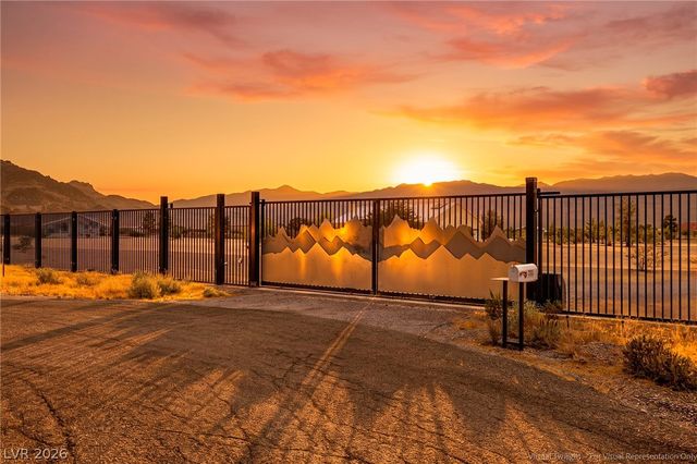 2601 Balzar St, Pahrump, NV 89060
