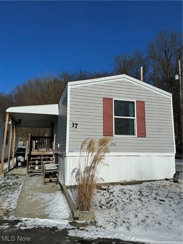 17 E  Buddy St, Barberton, OH 44203