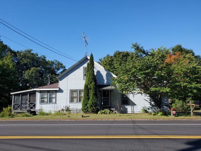 891 Augusta Rd, Belgrade, ME 04917