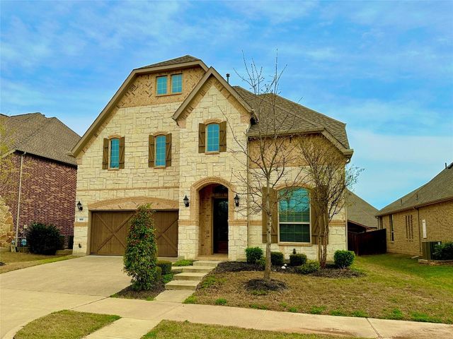 902 Cottontail Ln, Euless, TX 76039