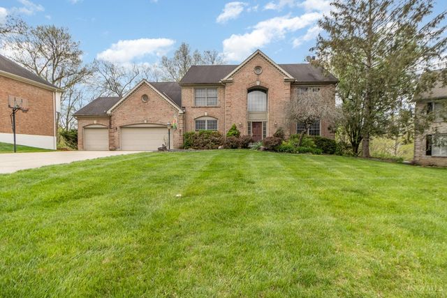 609 Valley Woods Ct, Loveland, OH 45140