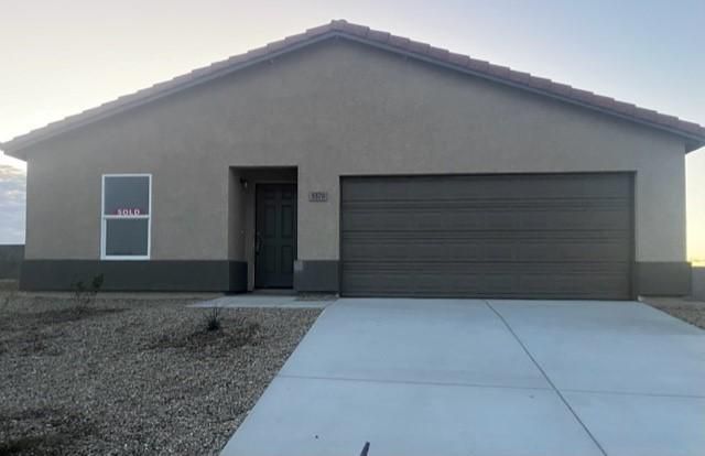 5570 S  Havasu Creek Rd, Fort Mohave, AZ 86426