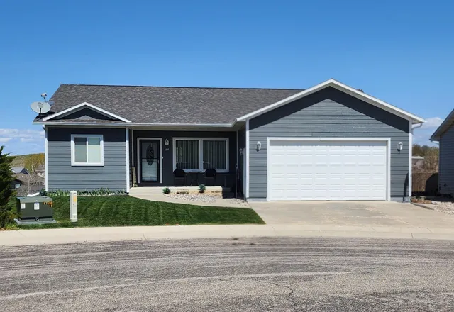 1225 Rosewood Ct, Sheridan, WY 82801