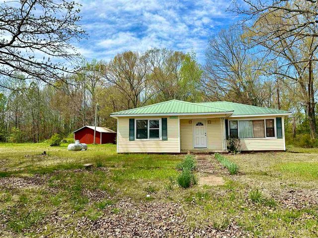 10083-22 State Hwy S, Michie, TN 38357