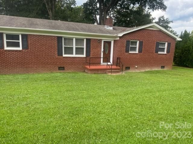 1612 Woodlawn Ave, Shelby, NC 28150