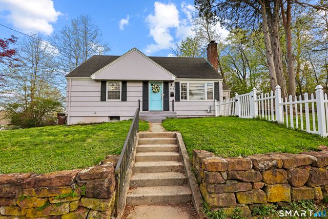 519 Fern Street, West Hartford, CT 06107