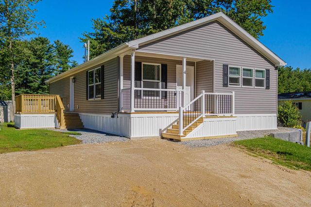 4 Lilac Drive, Rochester, NH 03868