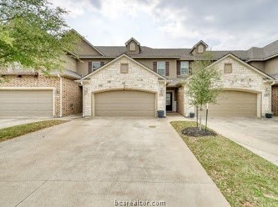 2218 Crescent Pointe Pkwy, College Station, TX 77845