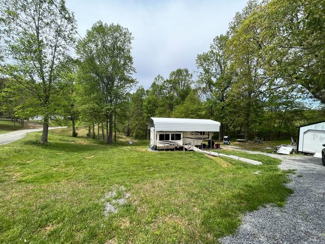 100 Cape Rd, Columbia, KY 42728