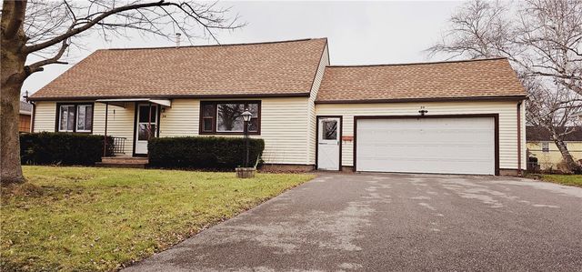 24 Marilou Dr, Rochester, NY 14624