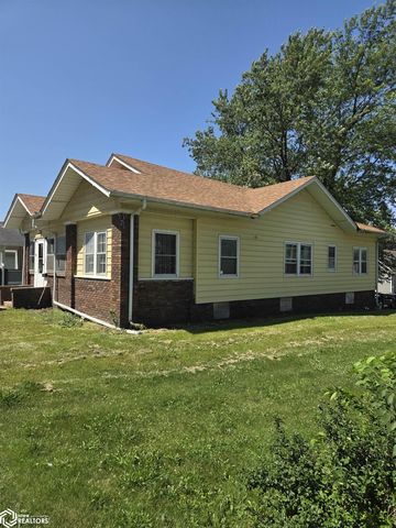 410 N  Pine St, Creston, IA 50801