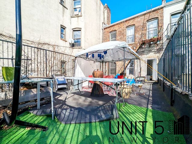 194 Utica Ave  #2, Brooklyn, NY 11213