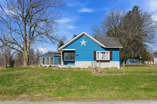 8880 W  State Road 14, South Whitley, IN 46787