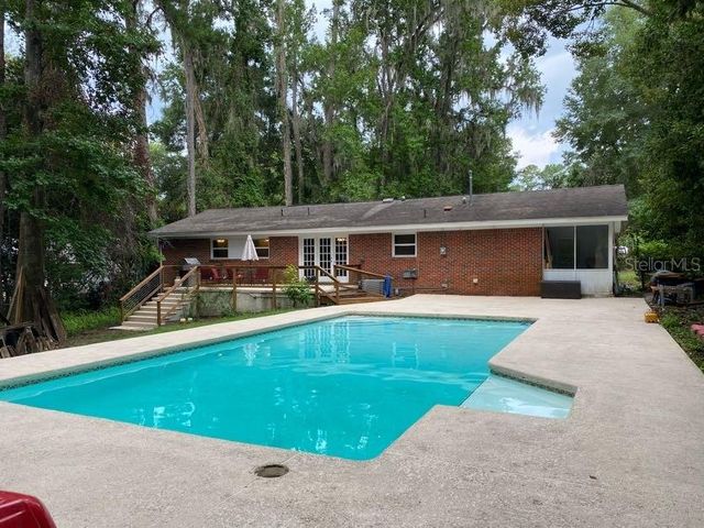 1616 NW 39th Ave, Gainesville, FL 32605