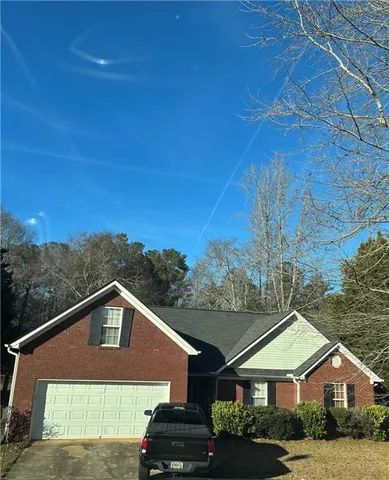 95 Homeplace Dr, Covington, GA 30016