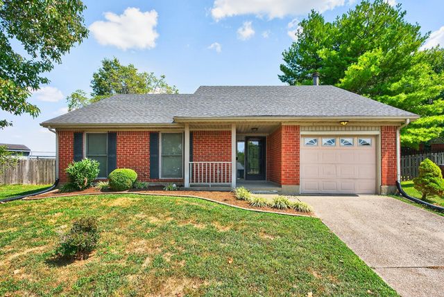 207 Redbud Ct, Versailles, KY 40383