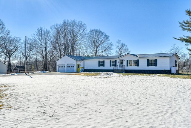 19 Bunker Avenue, Fairfield, ME 04937