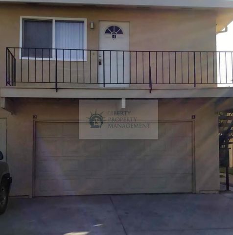 2141 Palisade Ave #4, Modesto, CA 95350
