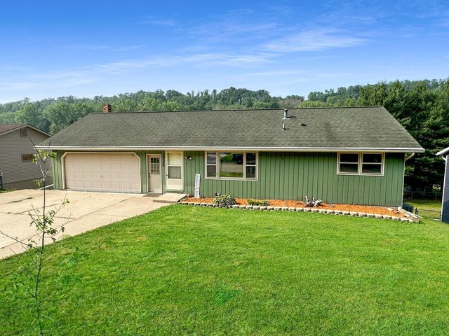 2332 Bush St, Red Wing, MN 55066
