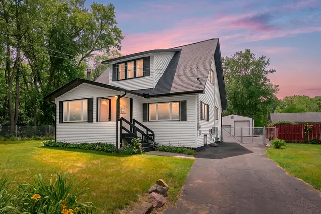 6300 Proctor Ave, Kalamazoo, MI 49048