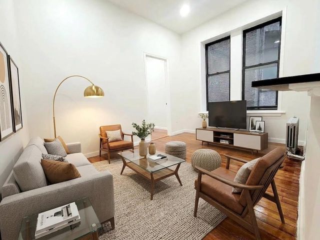 342 E  15th St #23, New York, NY 10003