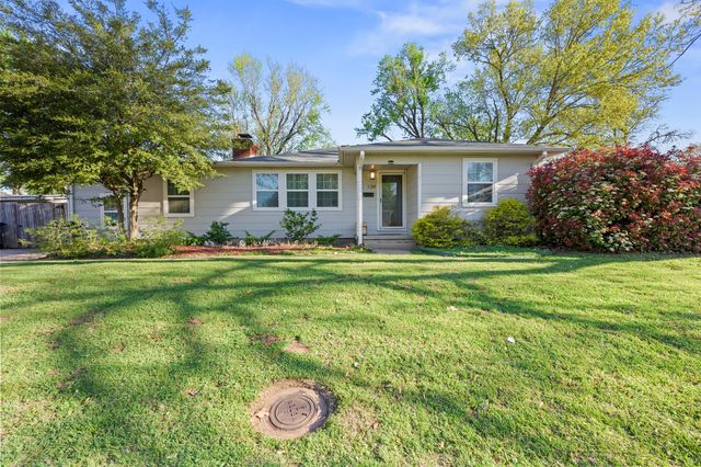 139 E  49th St, Tulsa, OK 74105