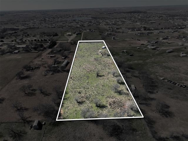 8824 Clearview Dr, Joshua, TX 76058