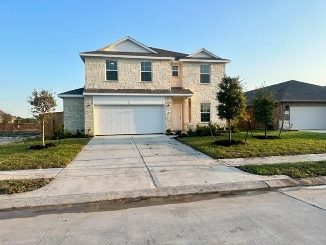 4915 Magnolia Springs Dr, Pearland, TX 77584