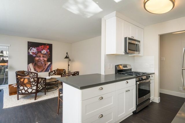 965 Magnolia Ave #4-A, Larkspur, CA 94939