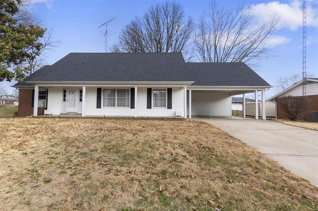 526 Mecker Rd, Perryville, MO 63775