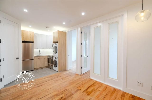 1468 Fulton St #3F, Brooklyn, NY 11216