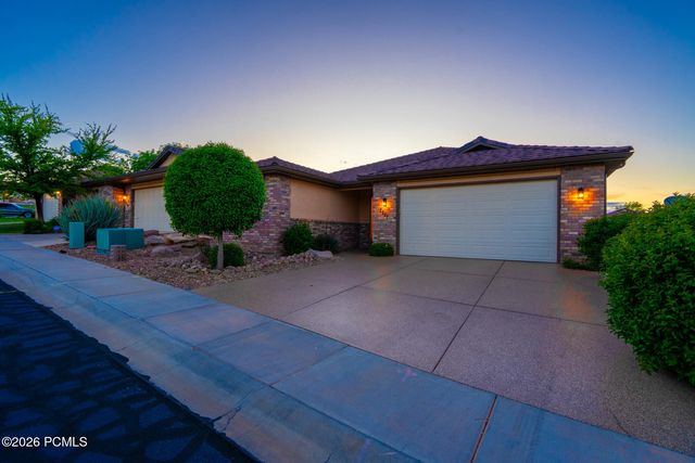 2212 Chippenham Ct, Saint George, UT 84770