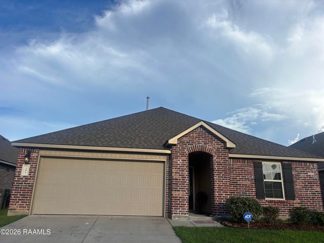 403 Broussard Hill Dr, Broussard, LA 70518