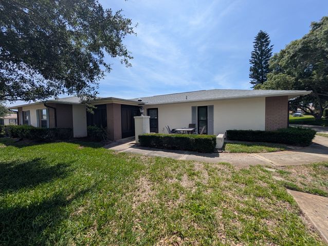 8161 Braddock Cir #1, Port Richey, FL 34668