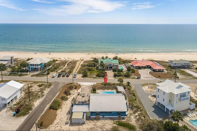 901 W  Gorrie Dr, Eastpoint, FL 32328