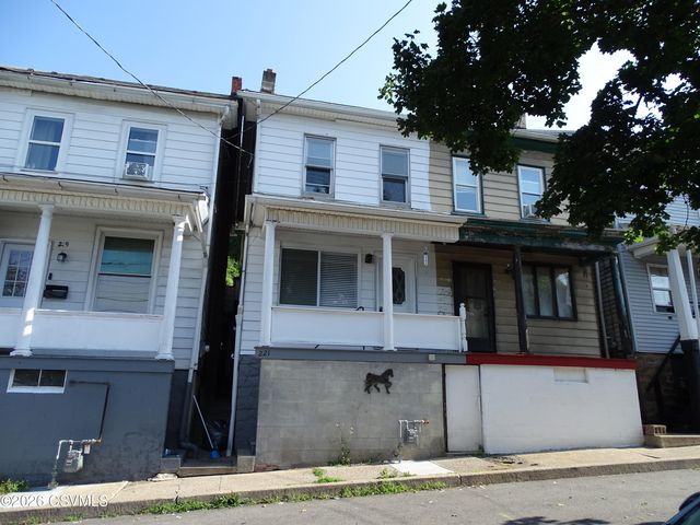 221 E  Cameron St, Shamokin, PA 17872