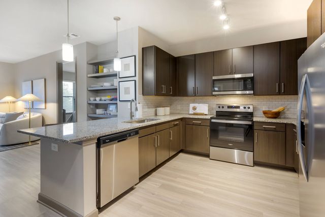 464 Bishop St   NW #1-334, Atlanta, GA 30318