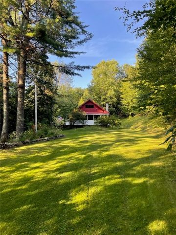 400 High Pine Meadows Rd, Middleburgh, NY 12122