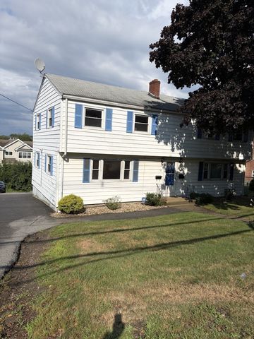 74 Cambridge Rd #1, Woburn, MA 01801