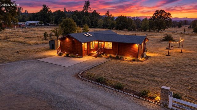 18230 Starr Rd, Cottonwood, CA 96022