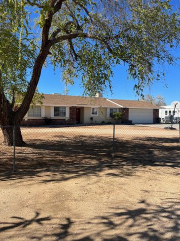 21057 Caribou Rd, Apple Valley, CA 92308