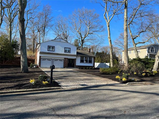 125 Gail Ct, East Northport, NY 11731