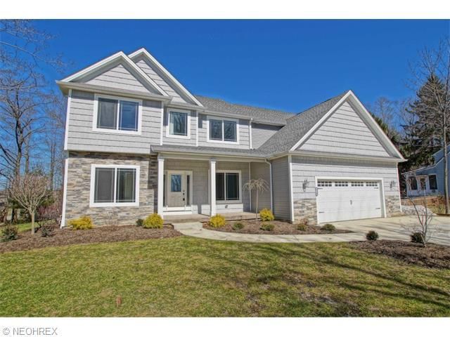 29149 N  Hilltop Rd, Chagrin Falls, OH 44022