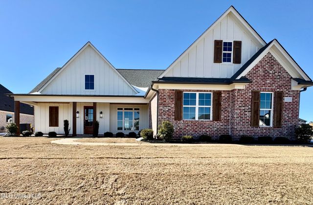 1755 Bakersfield Way, Nesbit, MS 38651