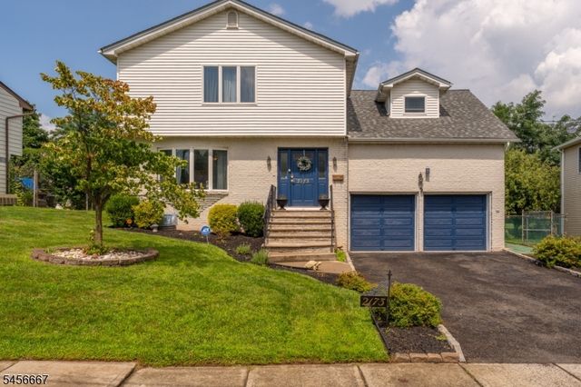 2173 Halsey St, Union, NJ 07083