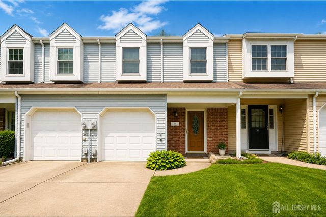 36 Bramble Ln, Matawan, NJ 07747