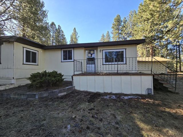 60248 Turquoise Rd, Bend, OR 97702