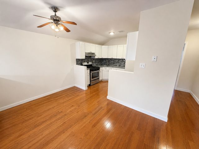 16221 N  Conduit Ave #1, Jamaica, NY 11434