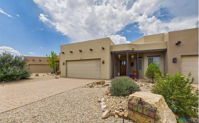 204 Pueblo Loop, Alto, NM 88312